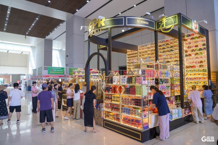 上合组织消费品博览会在青岛举办,300余家展商参展