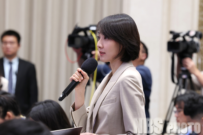 中国经济展现强大韧性活力（权威发布）